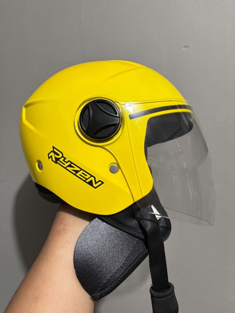 Ryzen Junior Helmet (Category: Helmets and other Riding Gears) located in Manila. Submitted by byguurl (Listing ID 1455340431, Image 3). Description: ✅ Ryzen Junior Helmet (Yellow) • Good as new • No box 📩 Message me for more photos, details, or if you’re interested. Open for sure buyers only. Thank you!.