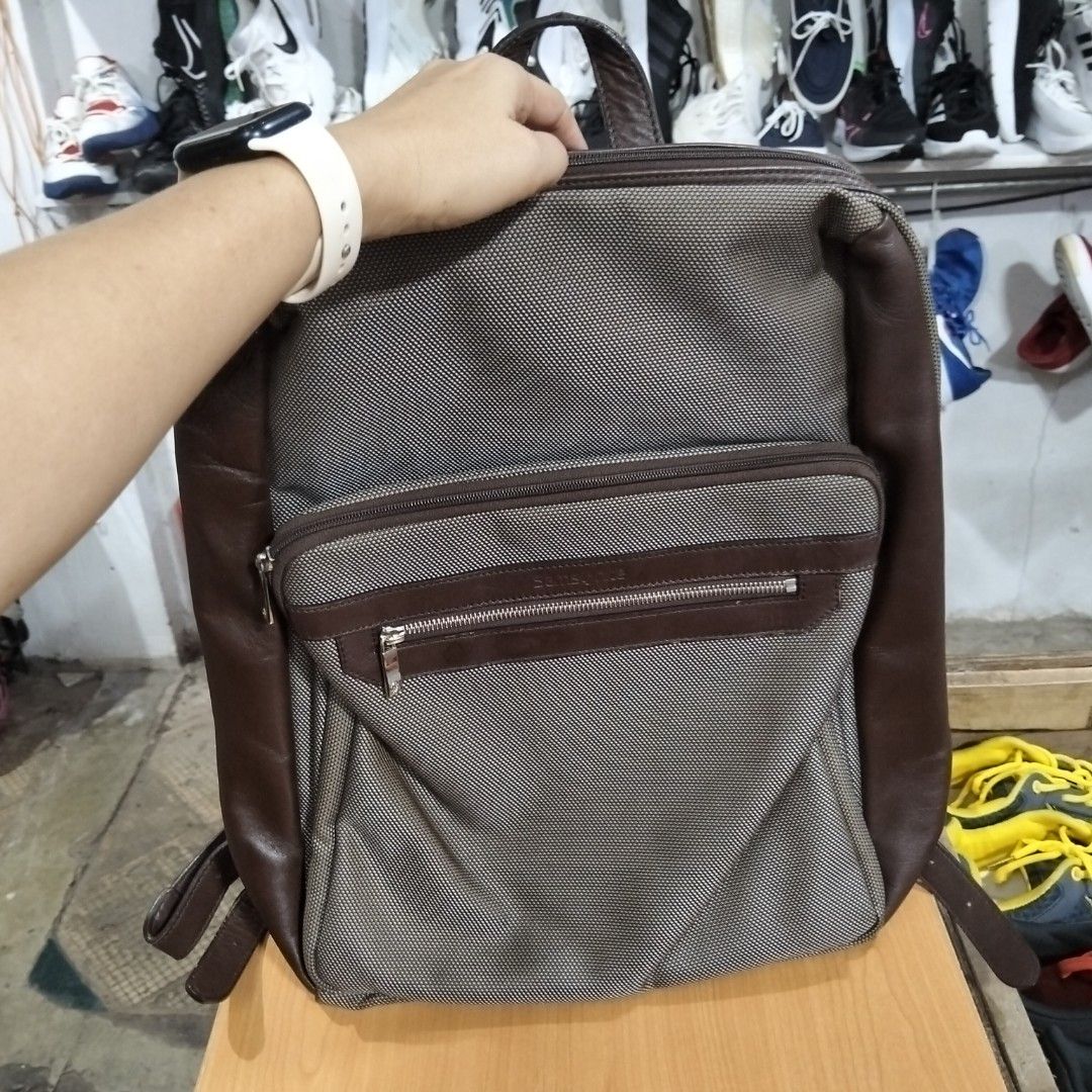 Samsonite Backpack (Category: Backpacks) located in El Salvador. Submitted by francheskaukayukay (Listing ID 1455412598, Image 1). Description: .
