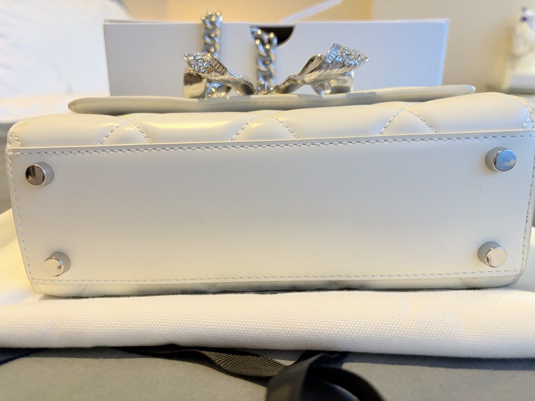 Self-Portrait Quilted Shoulder Mini Bow Bag (Category: Luxury Bags & Wallets) located in Quezon City. Submitted by lizzie_o (Listing ID 1455418195, Image 3). Description: • Never used • AUTHENTIC • Negotiable • Got it from Rustan’s .