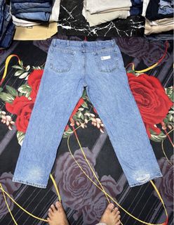 (Category: ) located in . Submitted by BAZAROUTLETSTORE (Listing ID 1455389390, Image 1). Description: .