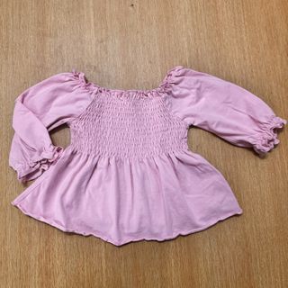 (Category: ) located in . Submitted by Ellle (Listing ID 1455469545, Image 1). Description: .