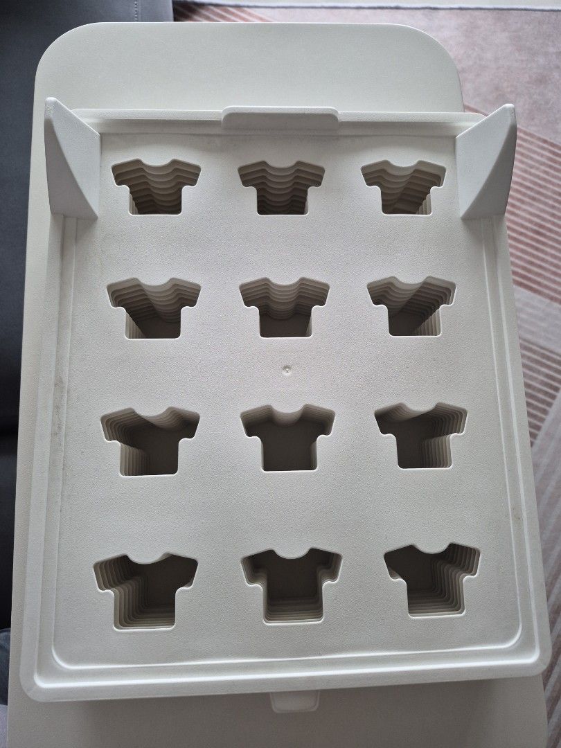 Stackable clothes tray 10pcs (Category: Storage Boxes & Baskets) located in Singapore. Submitted by muhd.anwarayun (Listing ID 1455337993, Image 1). Description: Selling to declutter house. .