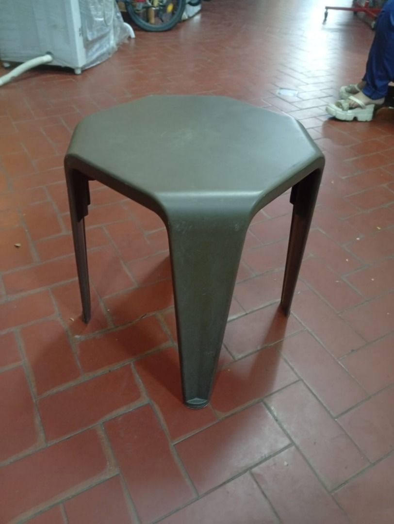 Stool (Category: Chairs) located in Petaling Jaya. Submitted by nm016648427690 (Listing ID 1455459996, Image 3). Description: Stool RM-45 Code :S-068 Stock Available : 10 Condition : Goods ** (ABOVE PRICE DOES NOT INCLUDE DELIVERY & INSTALLATION) ** We are specialist in BUY or SELL New/Used Home Furniture or Office Equipment [ Perabot Kita Furniture ] Address: L1-03 times 89 Jalan 8A/133, Taman Sri Sentosa, 58000,kuala Lumpur. OFFICE HOUR : 08:30
