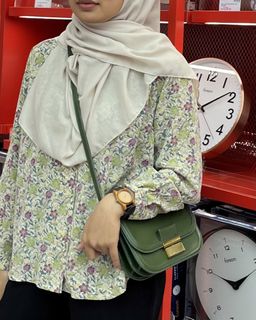 (Kategori: ) berada di . Dikirim oleh stuffaku (ID iklan 1455355170, Gambar 1). Deskripsi: .
