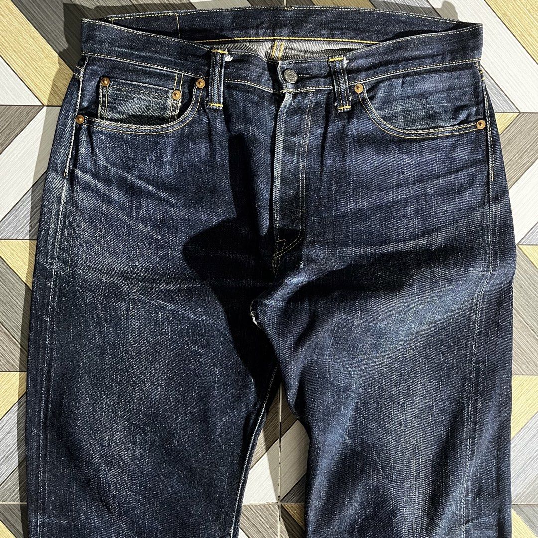 The Flat Head Lot.3005 Selvedge Jeans (Category: Jeans) located in Daraga. Submitted by th3cliquejunks (Listing ID 1455445340, Image 3). Description: The Flat Head Lot.3005 Selvedge Jeans Tagged Size: 34”x 36” Condition: 9.5/10 No major flaw Made in: Japan Authentic Dimensions: Waist: 34” Length: 44” Leg Opening: 9” - 8,480 Dm!.