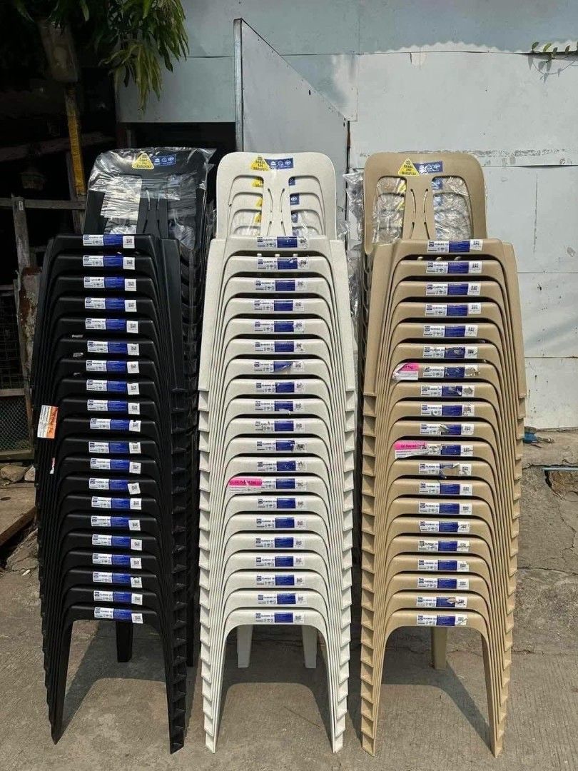 Uratex 101 Classic Chair - 200kg Capacity, Stackable (Category: Chairs) located in Manila. Submitted by omsiminingiri3122 (Listing ID 1455396173, Image 2). Description: - Uratex 101 Classic Chairs - Super Matibay: Supports up to 200kg - Ergonomic Design: Comfortable back support - Easy to Clean - Stackable: Space-saving storage - Versatile Use: Perfect for homes, events, canteens, businesses - Available for Wholesale & Retail - Colors: Black, Whi