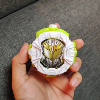 (Category: ) located in . Submitted by aimoontoys (Listing ID 1455332335, Image 1). Description: .