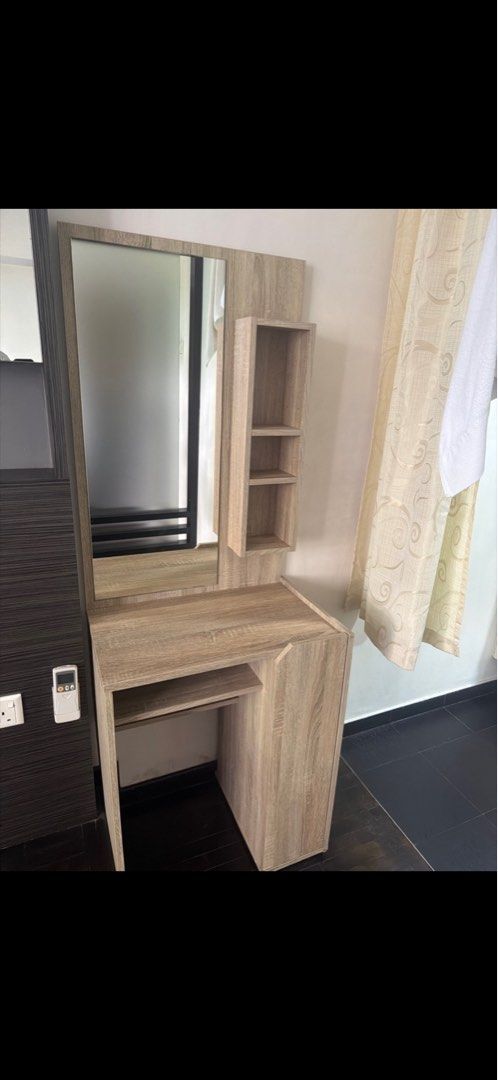 Vanity table (Category: Shelves, Cabinets & Racks) located in Singapore. Submitted by eternallyyours (Listing ID 1455322962, Image 1). Description: Self collect (1st Sept onwards) at Taman Jurong HDB .