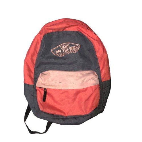 VANS BACKPACK (Category: Backpacks) located in Quezon City. Submitted by taondalawanglibo-thrift (Listing ID 1455425043, Image 1). Description: 9/10 COLOR RATE/ ISSUE: INK STAIN/ MINIMAL LINTS /FIXED ADJUSTABLE STRAP(HINDI NA NA-AADJUST TINAHI).
