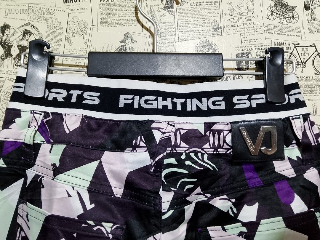 Versace Jeans All Over Print Pants (Category: Jeans) located in Manila. Submitted by magnomicha06972 (Listing ID 1455478436, Image 3). Description: - Unique all-over print Versace Jeans pants - Features the 'FIGHTING SPORTS' waistband - Made in Albania - Check label for exact size details - Perfect statement piece for your wardrobe -29-30 -lenght 38.