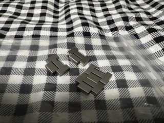 （分類：）位於 。 由 heemdin 提交（商品編號 1455453693，圖片 1）。簡介： 。
