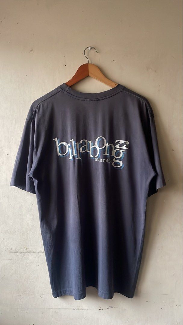 Vintage Y2k Billabong Australia (Category: Tshirts & Polo Shirts ) located in Manila. Submitted by angelloray27676 (Listing ID 1455336272, Image 2). Description: Vintage Y2k Billabong Australia Size: Large to XL Dimes: 23x30 Issue: Pen hole, Cut tag, Uneven Color Very Good Condition 1000 + Shipping Fee 🤝 Ship Via JNT 🚚 Location: Laguna 📍 Direct Message If Interested 📩📩📩📩📩.