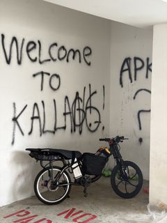 (Category: ) located in . Submitted by vaxbikes (Listing ID 1455417091, Image 1). Description: .