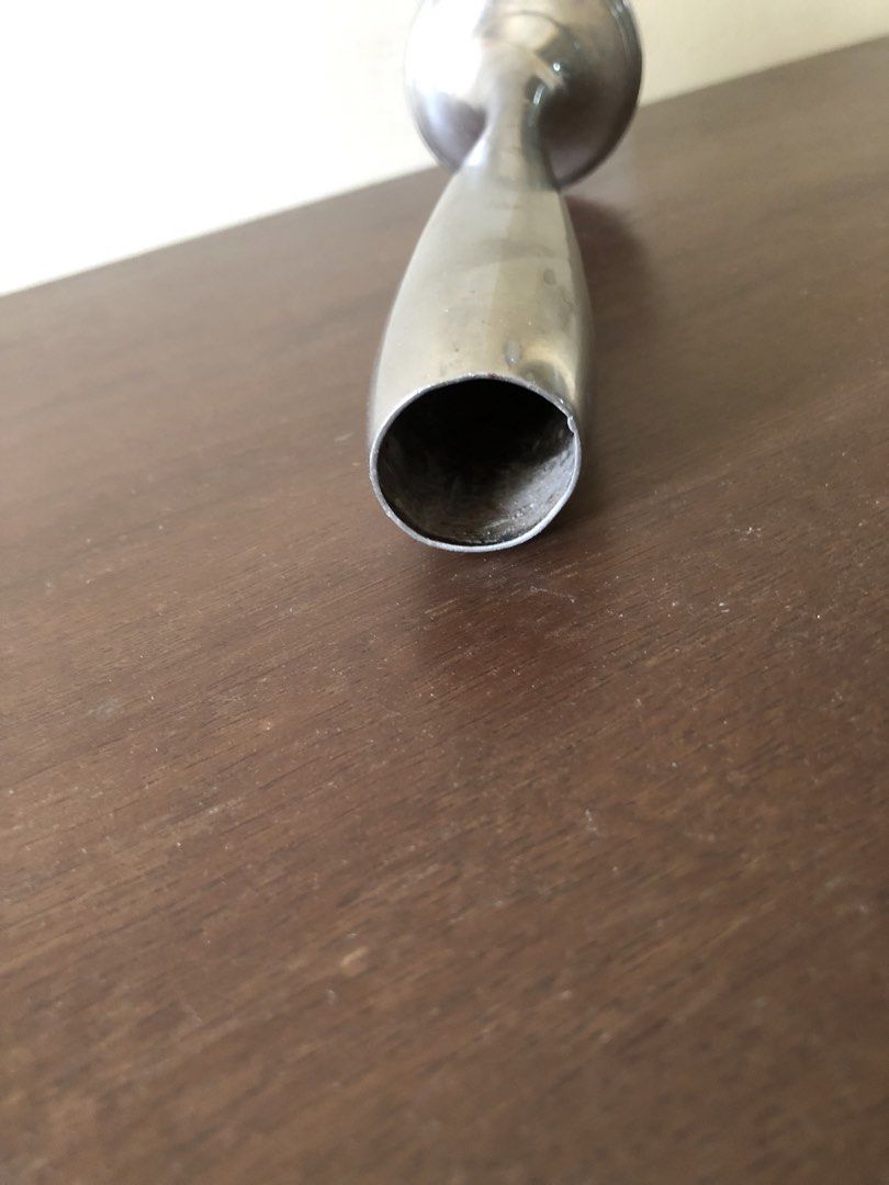Yukiwa Stainless Steel Holder (Category: Vases & Decorative Bowls) located in Pasig City. Submitted by vintagely (Listing ID 1455427841, Image 2). Description: Hole 3cm Height 8.5 cm Stand width 7cm.
