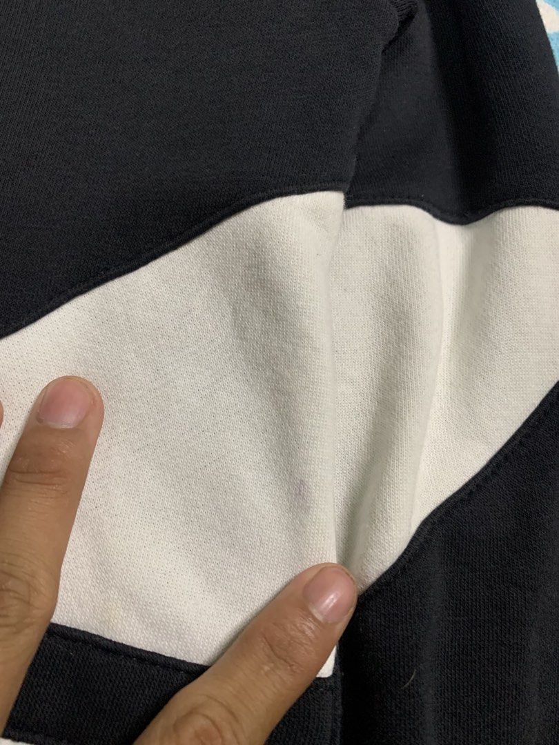 Adidas (Category: Coats, Jackets and Outerwear) located in Quezon. Submitted by jaydrakethrift (Listing ID 1455612811, Image 3). Description: NO ISSUE NEED WASH W19 L24 COLOR RATE-10/10 CONDI9.8/10.