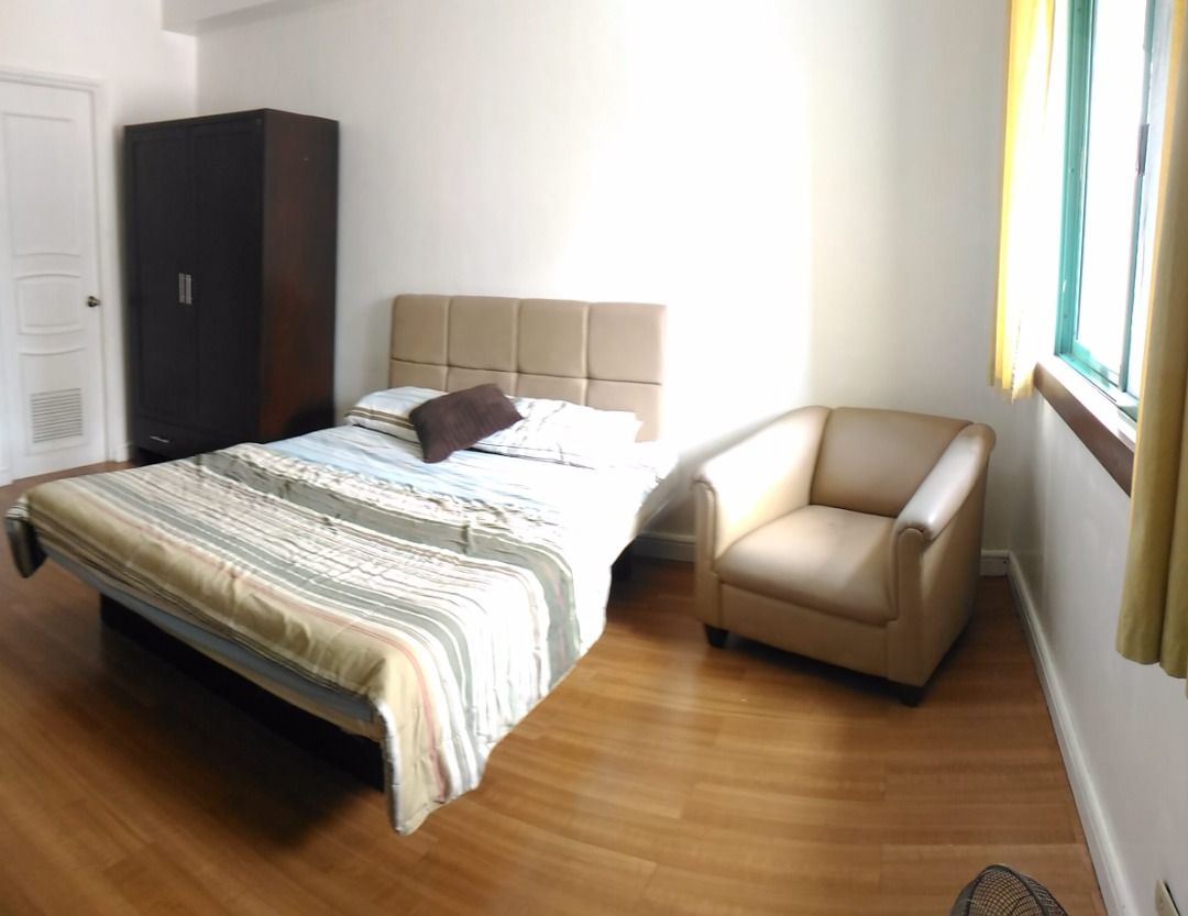 Alpha Salcedo Studio-type for RENT (Category: Apartments & Condos) located in Makati City. Submitted by lemontreerealestateinc. (Listing ID 1455576204, Image 1). Description: FOR RENT ALPHA SALCEDO Salcedo Village, Makati City Furnished studio-type condominium unit for rent at Alpha Salcedo with a 31 sqm floor area. This Furnished condo in Salcedo Village offers a comfortable and convenient lifestyle in a prime location near offices, shopping mal