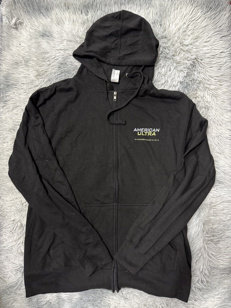 American ultra zip hoodie (Category: Coats, Jackets and Outerwear) located in Cavite. Submitted by timsiojo (Listing ID 1455521292, Image 1). Description: Dimension L28W22 Excellent condition No issue Cavite loc .