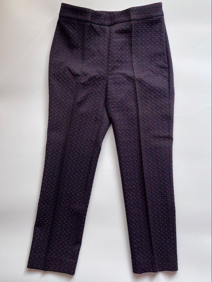 ann taylor textured trousers (Category: Other Bottoms) located in Dasmarinas. Submitted by pinex (Listing ID 1455621244, Image 2). Description: - invisible side zipper; pleated in front - L: 33 in. - W: 14 in. laid flat.
