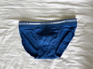 （分類：）位於 。 由 under.brief 提交（商品編號 1455642132，圖片 1）。簡介： 。