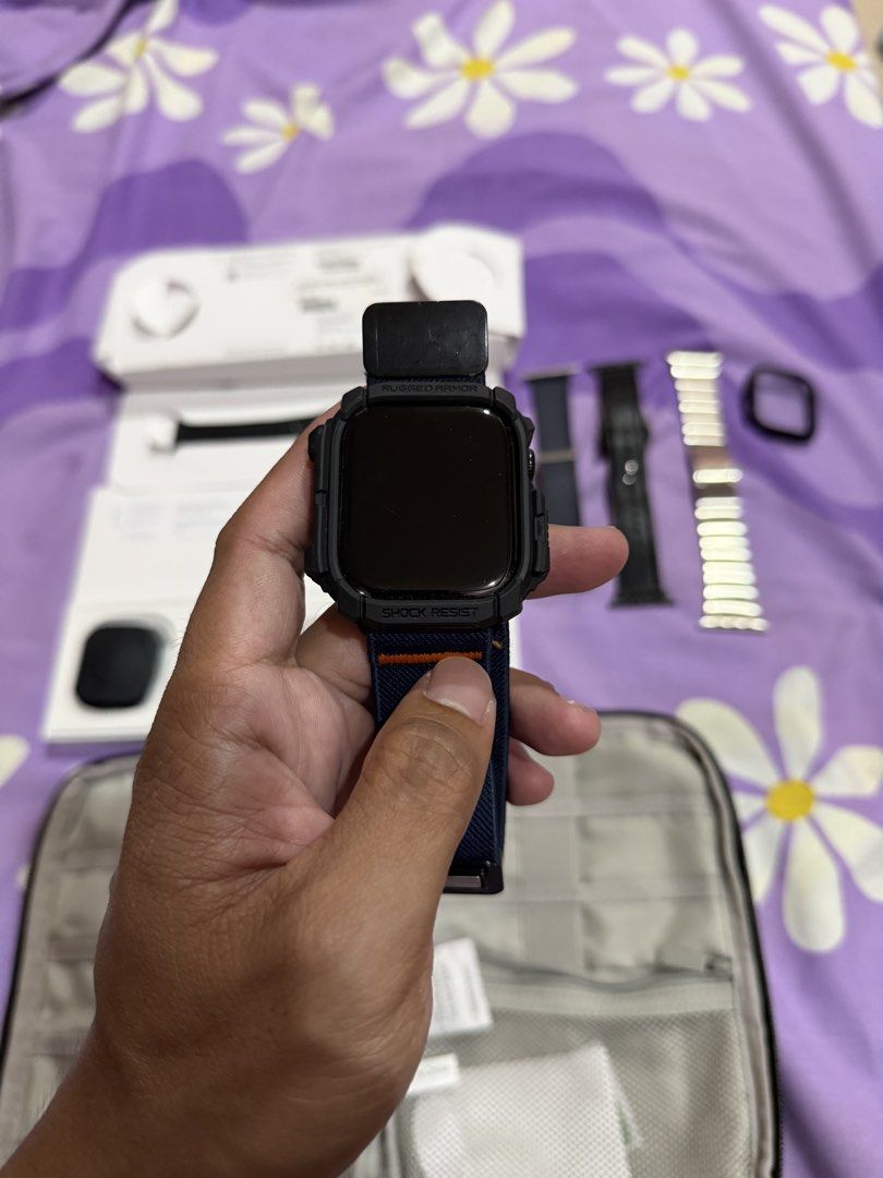 Apple Watch Series 11 46mm Jet Black (Category: Wearables & Smart Watches) located in Caloocan City. Submitted by raighne19-43261 (Listing ID 1455601529, Image 2). Description: - Apple Watch Series 11 - 100% Bh - Makinis - 46mm - jet black - with screen protector - Includes original box, original type c cord , 4 extra straps, orig spigen rugged armor Case and generic case - Travel organizer pouch included Sm Naga Meet Up.