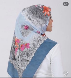 (Category: ) located in . Submitted by arisa_collections (Listing ID 1455645693, Image 1). Description: .