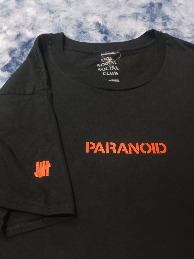 ASSC x Undefeated Paranoid Size : medium 20.5 x 29 (Category: Activewear) located in Quezon City. Submitted by yusoresryan (Listing ID 1455512148, Image 3). Description: ASSC x Undefeated Paranoid Size : medium 20.5 x 29 Excellent condition Like new.