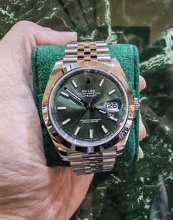 (Category: ) located in . Submitted by hengwatch (Listing ID 1455616297, Image 1). Description: .