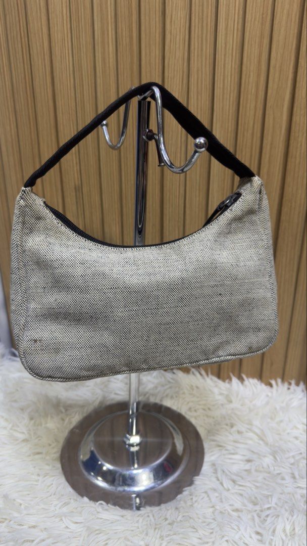 Auth Prada kili bag (Category: Luxury Bags & Wallets) located in Baguio. Submitted by starbagz (Listing ID 1455650765, Image 2). Description: pm me @09673995989.