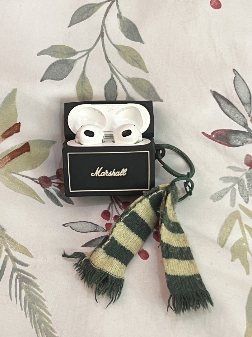 Authentic AirPods 3rd Gen (Category: Earphones) located in Manila. Submitted by dorotheacarolina (Listing ID 1455667226, Image 1). Description: Both buds working except right makes a cracking noise when played in full volume..