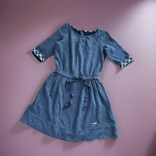 （分類：）位於 。 由 comelooklook 提交（商品編號 1455569392，圖片 1）。簡介： 。
