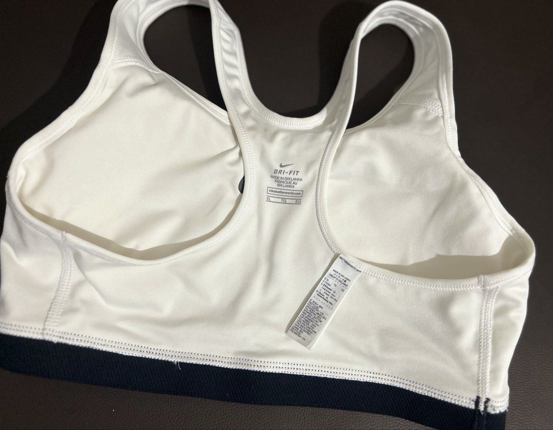 Authentic Nike Sports Bra (Category: Activewear) located in Marikina City. Submitted by decluttering.matters (Listing ID 1455507929, Image 3). Description: Bought from Sports Warehouse. Washed and stored lang in the closet (hindi nagamit). Wala na po ang packaging, tags at receipt. Kala ko kasi magagamit ko yung item, hindi pala 😁 Size: XL (see photos for the measurements) No reservations. Payment first via GCash Shipping will be arranged and pa