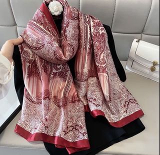 (Category: ) located in . Submitted by closetsquad (Listing ID 1455521117, Image 1). Description: .