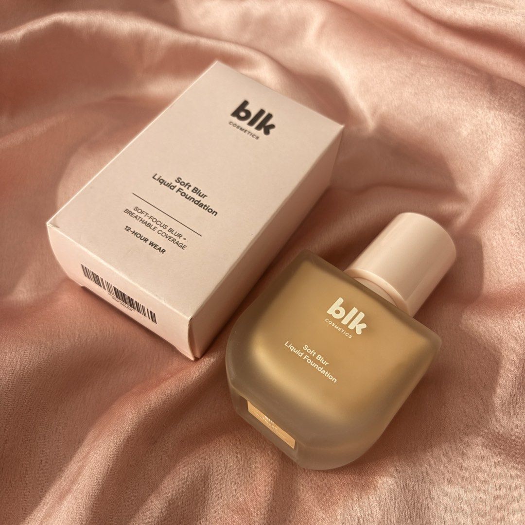 blk cosmetics Soft Blur Liquid Foundation in Toast (Category: Makeup) located in Rizal. Submitted by maleya_c (Listing ID 1455638570, Image 1). Description: - Shade: Toast - Features: Soft-focus blur, breathable coverage - Brand new with original box - Original price: ₱650 - Shipping: J&T and Lalamove only - MOP: BPI, Gcash, GoTyme, Security Bank, Union Bank - RFS: Declutterring. Impulse purchase. .