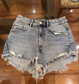 (Category: ) located in . Submitted by natashaalex (Listing ID 1455599059, Image 1). Description: .
