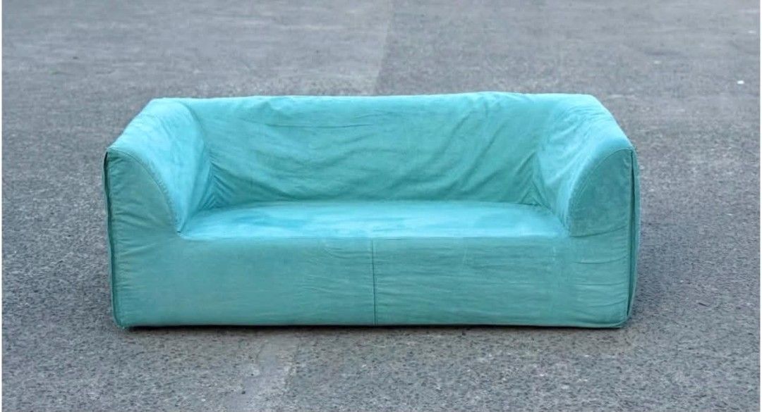 Blue sofa (Category: Sofas) located in Manila. Submitted by mightyfox.28e9a1 (Listing ID 1455528069, Image 1). Description: .