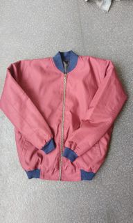 (Kategori: ) berada di . Dikirim oleh stuffering (ID iklan 1455534544, Gambar 1). Deskripsi: .