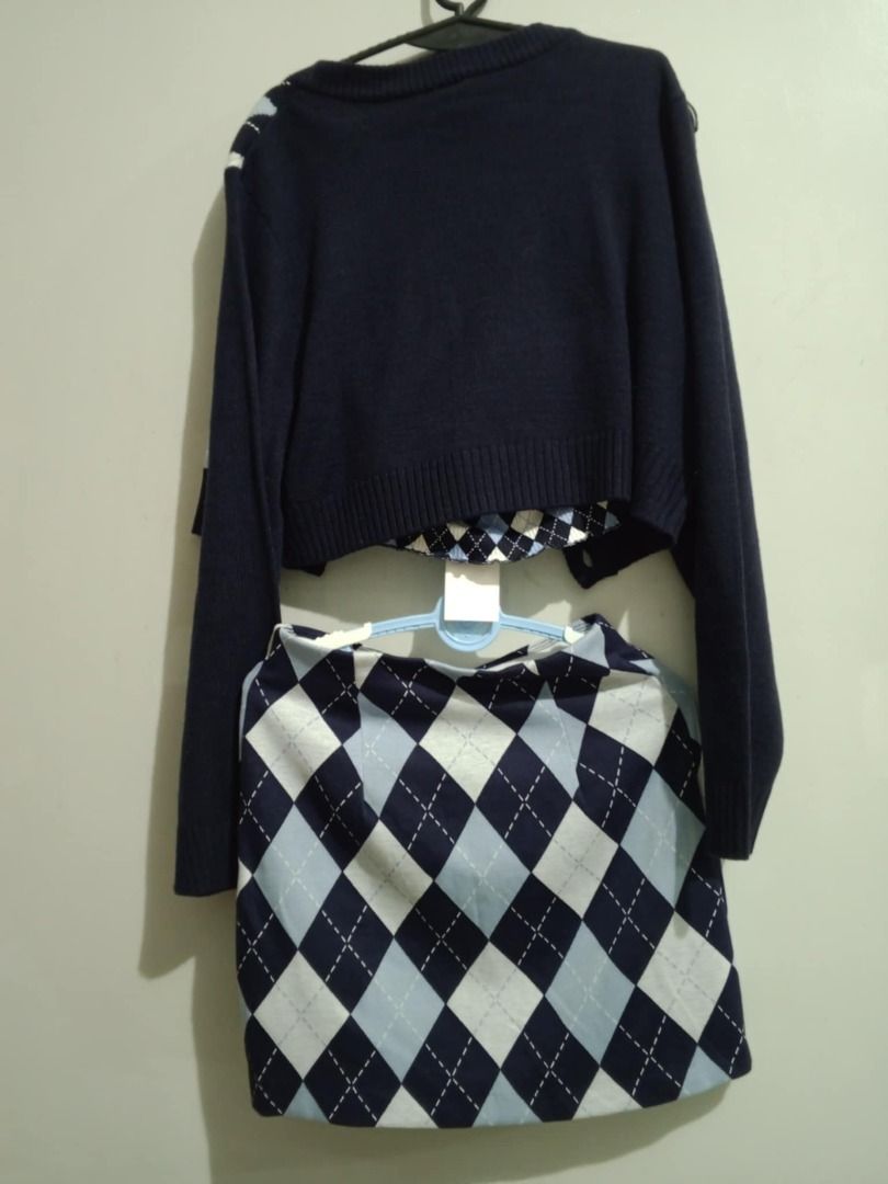Brand New With Tag H&M Set (Coordinates) (Category: Sets or Coordinates) located in Baliuag. Submitted by A10262022 (Listing ID 1455583689, Image 2). Description: Bought per piece, pero sell ko as set 3pc set Cardigan, Tank Top and Skirt All brandnew with tags.