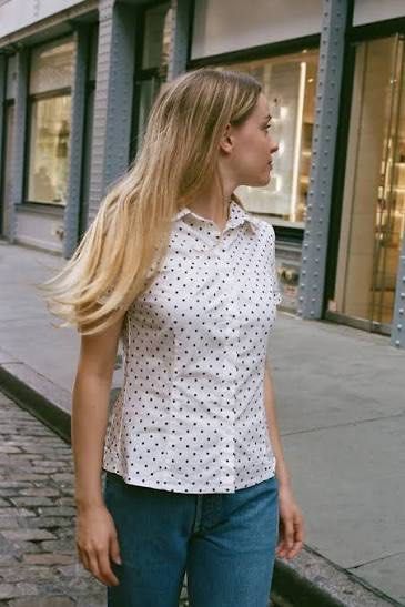 Brandy Melville Teagan — Polka Dot Polo (Category: Blouses) located in Manila. Submitted by brandycornerph (Listing ID 1455656087, Image 2). Description: ⊹ brandy melville — teagan ⊹ available colors: • polka dot (1) ₱1,880 each 🩵 ⊹ brand new with tags ⊹ onhand & ready to ship 🇵🇭 message us to mine ♡ #BrandyCornerPH #BrandyMelvillePH #TeaganTop #BrandyMelvilleTop .