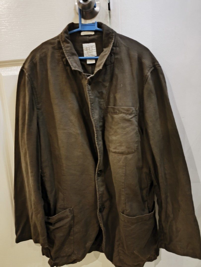 Vintage washed cotton chore work jacket (Category: Coats, Jackets and Outerwear) located in Manila. Submitted by relika50 (Listing ID 1455581025, Image 2). Description: - Vintage French chore Jacket - Button front closure - Slightly worn fabric look - Care tags attached - Ideal for casual wear.