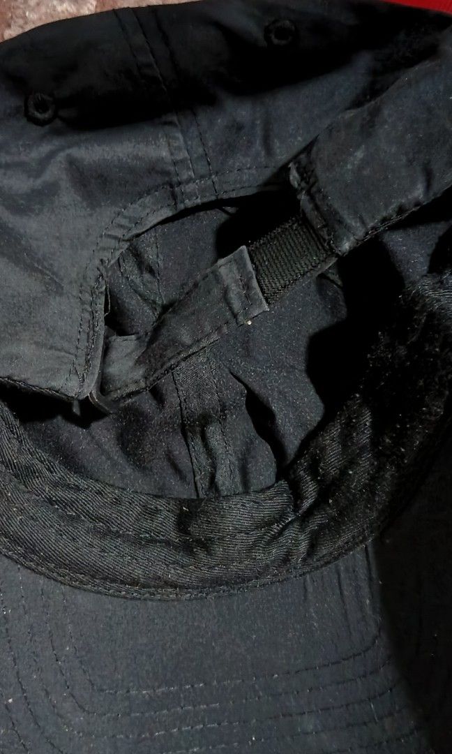 Cap (Category: Cap & Hats) located in Banting. Submitted by piya_preloved (Listing ID 1455621264, Image 3). Description: .