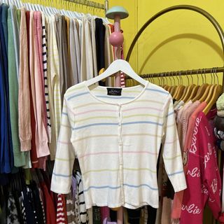 (Kategori: ) berada di . Dikirim oleh marchgallery03 (ID iklan 1455508545, Gambar 1). Deskripsi: .