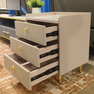 (Category: ) located in . Submitted by 38_home_factor_ms.ni (Listing ID 1455595615, Image 1). Description: .