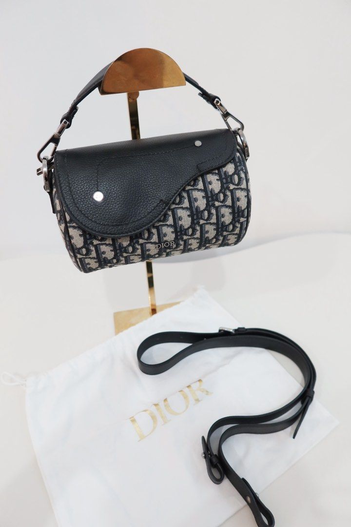 Christian Dior Oblique Mini Roller Saddle Bag with Strap (Category: Luxury Bags & Wallets) located in Taguig. Submitted by luxelobbyofficial (Listing ID 1455512962, Image 3). Description: 🏷️ ₱75,500 • Rank: AB • 100% Authentic • With Entrupy Certificate • Pre-Owned • Inclusions: Original dust bag only _ Disclaimer: Luxe Lobby is an independent entity and is neither affiliated with nor endorsed by any of the brands displayed on this page. All tra