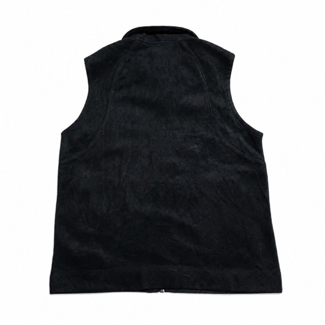 COLUMBIA (Category: Coats, Jackets and Outerwear) located in Valenzuela. Submitted by alignment_label (Listing ID 1455571629, Image 3). Description: ‎COLUMBIA FLEECE VEST WOMEN'S ‎SIZE M ON TAG ‎W - 19.5 ‎L - 24 ‎COLOR RATE: 9.5/10 ‎CONDITION: 9.5/10 ‎COLOR MAY VARY DUE TO LIGHTING ‎COMPLETE TAGS✅✅✅ ‎NO ISSUE ‎PRICE: 500 + SF S‎HIPPING OPTION: ‎· SHIP VIA JNT ‎· LALAMOVE, PLEASE BOOK VIA LALAMOVE YOURSELF AND SETTLE THE PAYMENT FIRST BEFORE SENDI