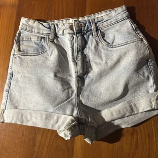 (Category: ) located in . Submitted by ttwm998 (Listing ID 1455623657, Image 1). Description: .