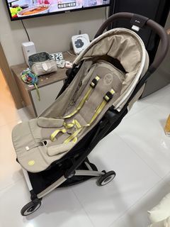 （分類：）位於 。 由 vivyeee 提交（商品編號 1455502719，圖片 1）。簡介： 。