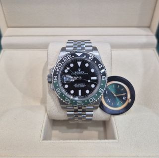 (Category: ) located in . Submitted by the.lnib.watch (Listing ID 1455660322, Image 1). Description: .