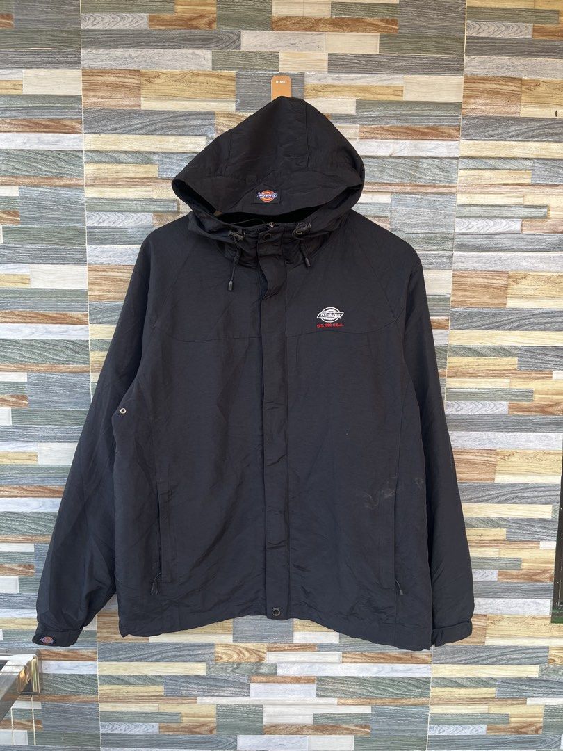 Dickies Black Hooded Jacket Medium (Category: Coats, Jackets and Outerwear) located in Molave. Submitted by find_danz (Listing ID 1455520513, Image 1). Description: Black Dickies hooded jacket. Size medium. Made in Vietnam. Has the classic Dickies logo on the chest and hood. The inside lining has a repeating Dickies pattern. Drawstrings on the hood and hem for adjustable fit. Great for everyday wear..
