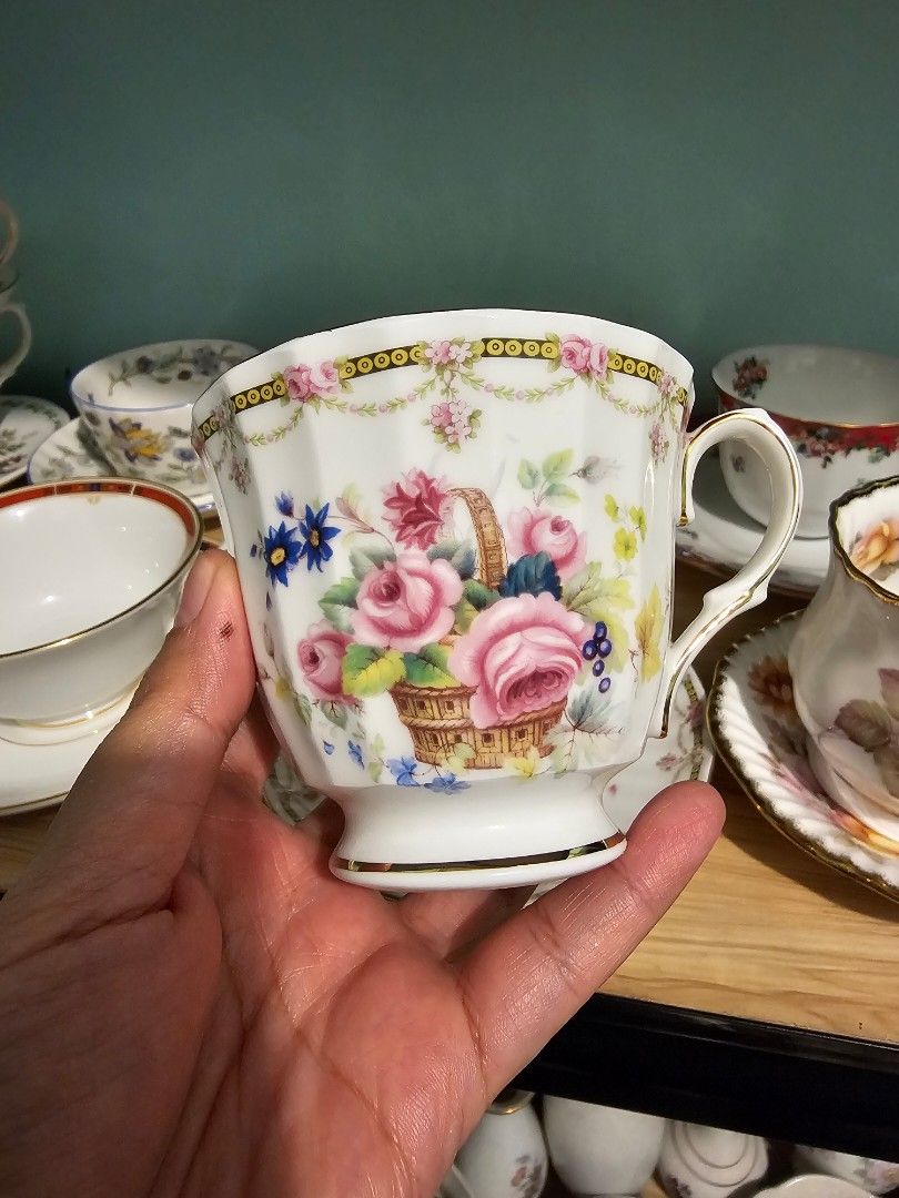 SALE❗️DUCHESS Duo - Basket (Category: Coffee & Tea Tableware) located in Quezon City. Submitted by senyoramaria (Listing ID 1455667737, Image 3). Description: DUCHESS Made in England Fine Bone China No issue 2 Duos available Php850❗️.