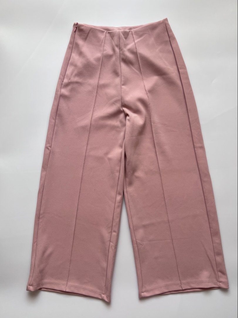 dusty pink culottes (Category: Other Bottoms) located in Dasmarinas. Submitted by pinex (Listing ID 1455621165, Image 1). Description: - bought in Landmark - L: 32in - W: 12in.